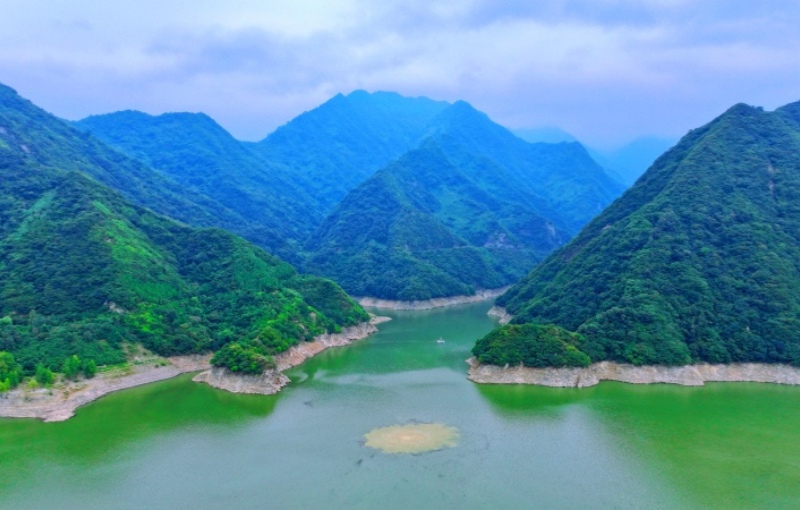 位于周至縣的黑河金盆水庫(kù)（航拍圖）。劉正良攝